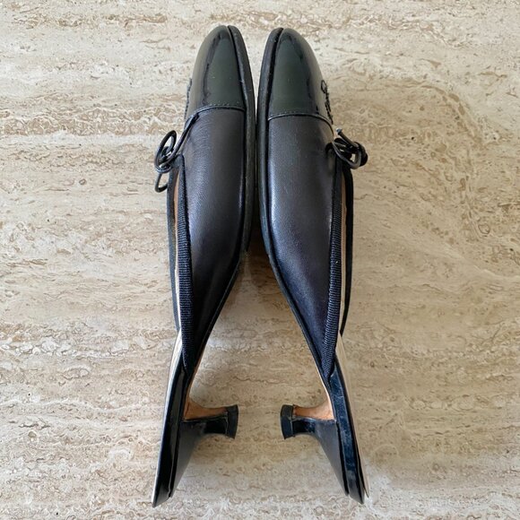 Vintage Chanel CC Bow Cap Toe Mule Kitten Heels - Picture 4 of 9